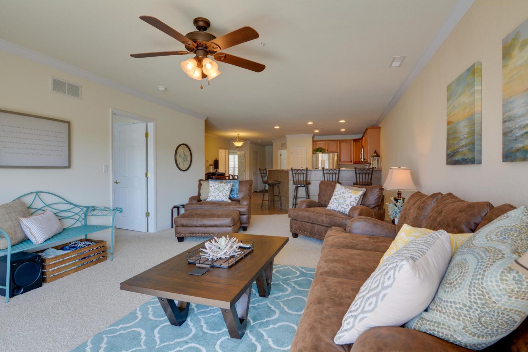 Lakefront Osage Beach Condo With Pool And Water Views! Екстериор снимка